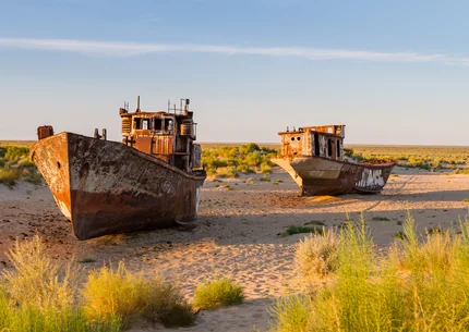 The Moynaq ship graveyard on the Aral seabed