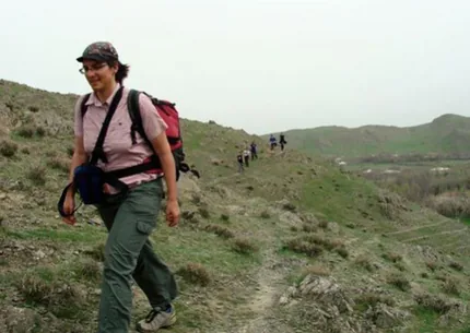 Walkers on a ridge trail in the Nuratau mountains
